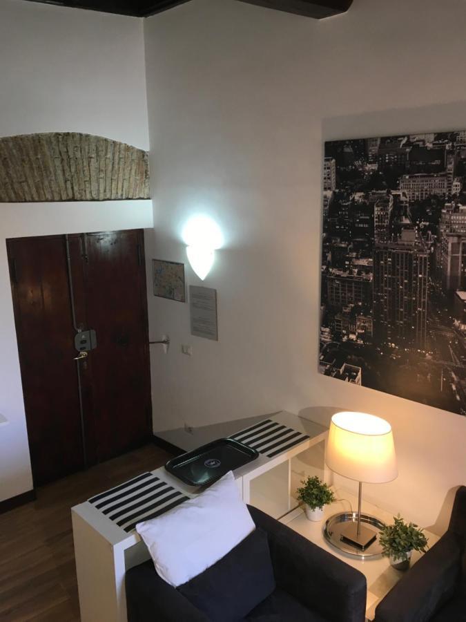 Cosy Trastevere Apartment Rome Exterior photo